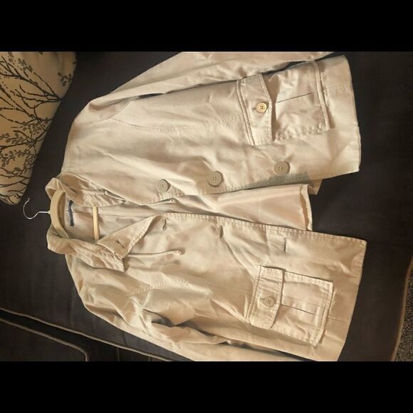Chadwicks lightweight jacket in Tan. - Picture 5 of 5
